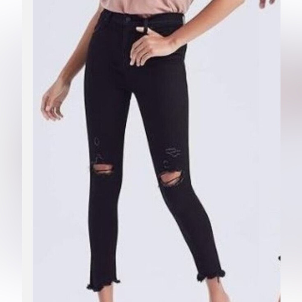 NWT Abercrombie super skinny black high rise ankle jean destroyed size 29